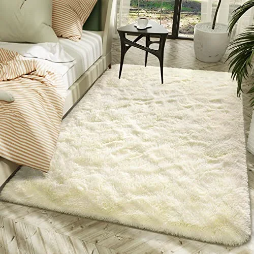 LOCHAS Fluffy Shag Area Rug 3 × 5 ft, Light Champagne
