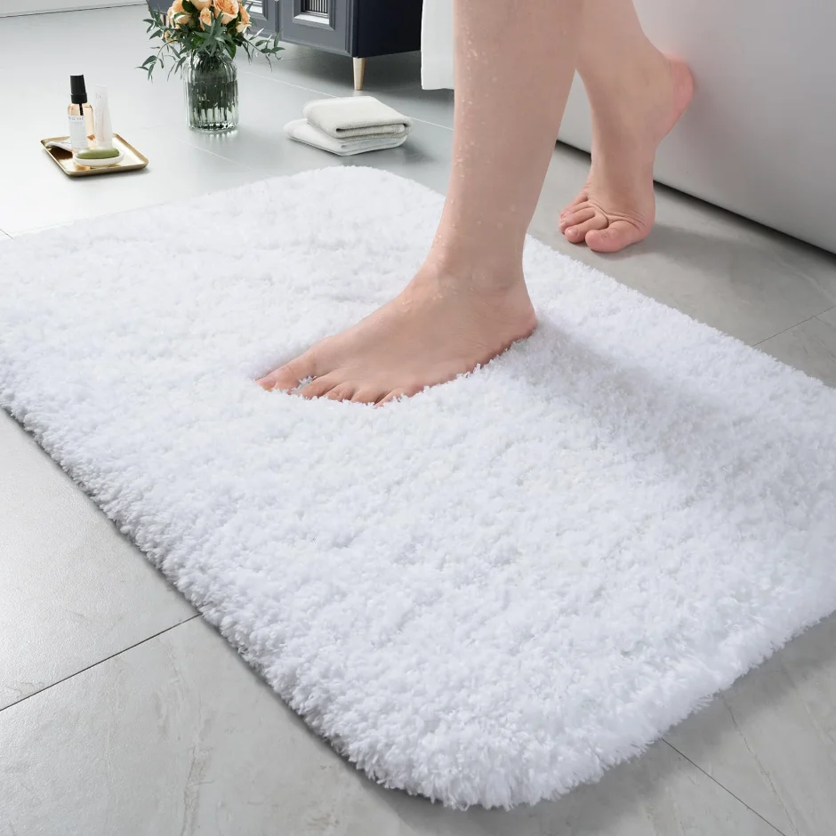 LOCHAS Microfiber Bath Mat 24 × 17 in, White