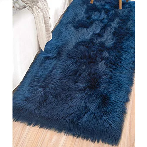 LOCHAS Faux Fur Bedside Rug 2 × 4 ft, Light Navy
